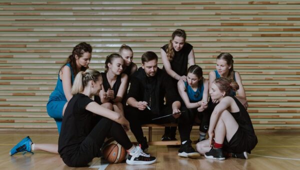 The 2026 AI Coach: Revolutionizing Team Strategy and Performance